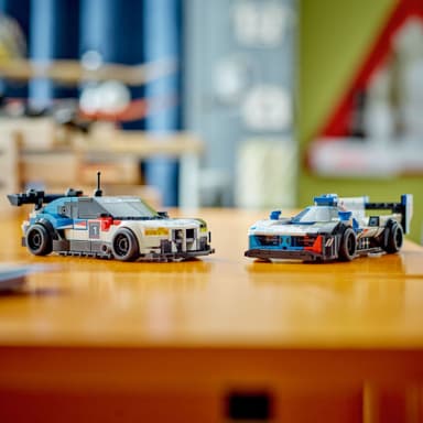 LEGO Speed Champions BMW M4 GT3‑ ja BMW M Hybrid V8 ‑kilpa-autot 76922
