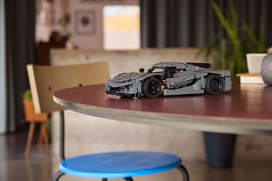 LEGO Technic Harmaa hyperauto Koenigsegg Jesko Absolut 42173