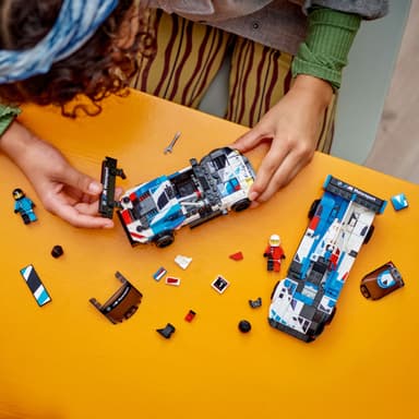 LEGO Speed Champions BMW M4 GT3‑ ja BMW M Hybrid V8 ‑kilpa-autot 76922