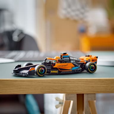 LEGO Speed Champions 2023 McLaren Formula 1 ‑kilpa-auto 76919