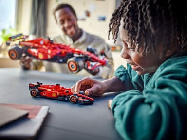 LEGO Speed Champions Ferrari SF-24 F1 ‑kilpa-auto 77242