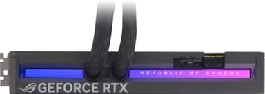 ASUS ROG Astral LC GeForce RTX 5090 32 GB OC näytönohjain