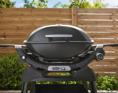 Weber Q2200N kaasugrilli 1501101 (musta)