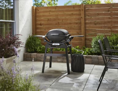 Weber Q2200N kaasugrilli 1501101 (musta)