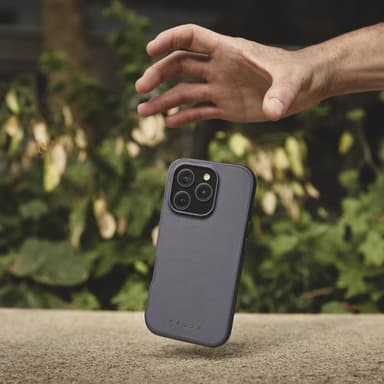 Mujjo iPhone 16 Pro Max suojakuori (musta)