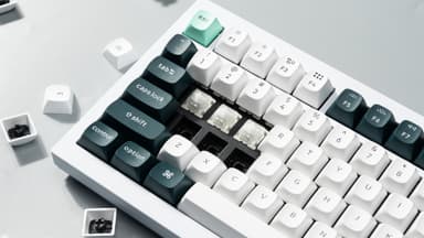 Keychron Q1 HE Shell White langaton pelinäppäimistö