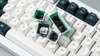 Keychron Q1 HE Shell White langaton pelinäppäimistö