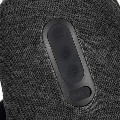 Nedis-matkatyyny, jossa on sisäänrakennetut Bluetooth-kuulokkeet ja passiivinen melunvaimennus