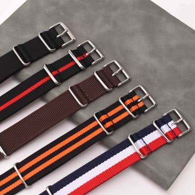 Vaihtokellon ranneke Nylon 18 mm Monivärinen