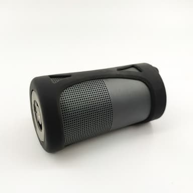 Bose SoundLink Revolven silikonisuojakotelo Musta