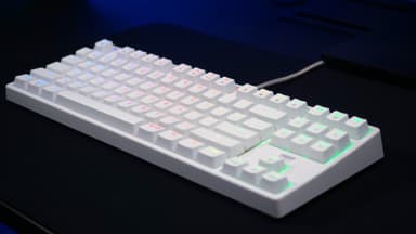 Cherry Xtrfy K4V2 pelinäppäimistö