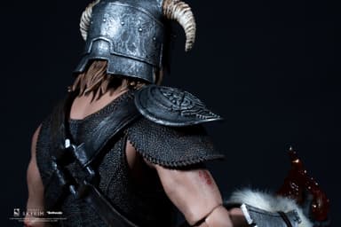 PureArts Elder Scroll V: Skyrim toimintafiguuri (Dragonborn)