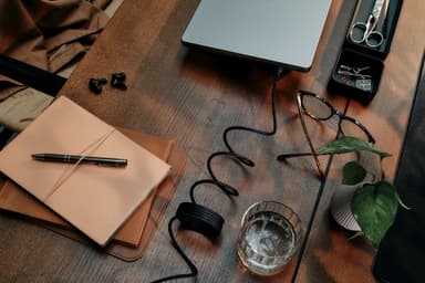 Unisynk MagRoll Magnetic 240 W USB-C kaapeli (1 m)