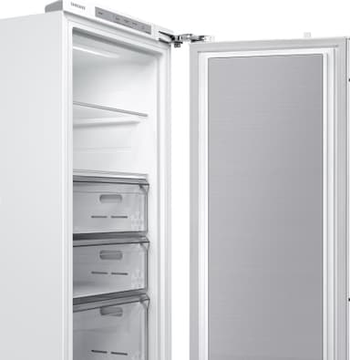 Samsung pakastin BRZ22720DWW integroitava