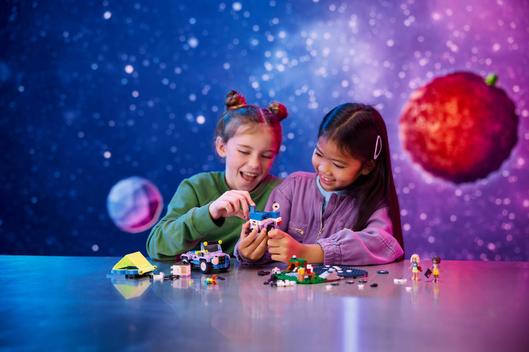 LEGO Friends Retkeilyauto tähtien katseluun 42603