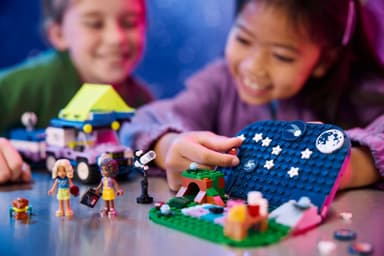 LEGO Friends Retkeilyauto tähtien katseluun 42603
