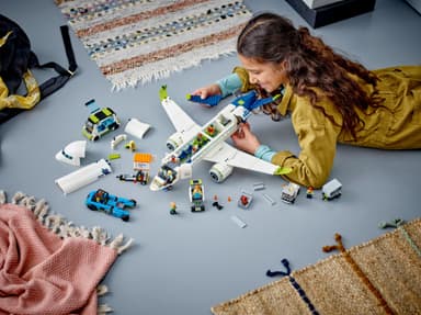 LEGO City Matkustajalentokone 60367