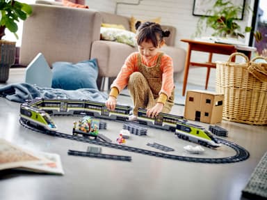 LEGO City Pikajuna 60337