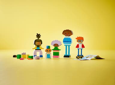 LEGO DUPLO Town Rakenna ihmisiä isoine tunteineen 10423