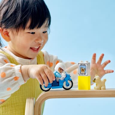 LEGO DUPLO Town Poliisimoottoripyörä 10967