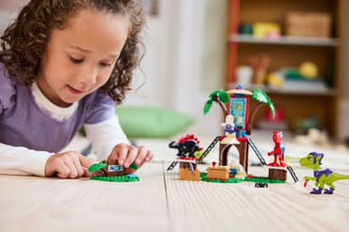 LEGO Spidey Spideyn ja Gobbyn lentotaistelu puumajalla 11200
