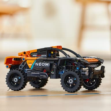 LEGO Technic NEOM McLaren Extreme E -kilpamaasturi 42166