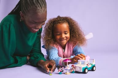 LEGO Friends Heartlake Cityn jäätelöauto 42644