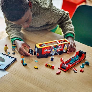 LEGO City Punainen kaksikerroksinen turistibussi 60407