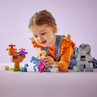 LEGO DUPLO Disney Elsa ja Bruni lumotussa metsässä 10418