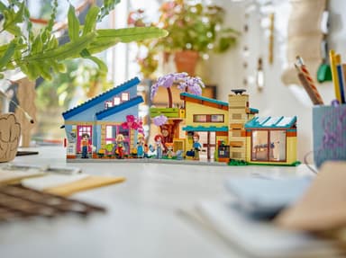 LEGO Friends Ollyn ja Paisleyn talot 42620