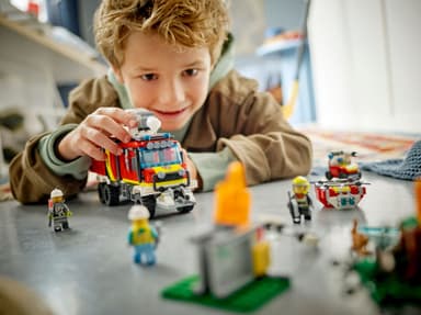 LEGO City Palokunnan johtoauto 60374