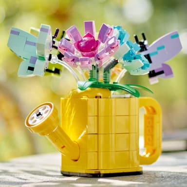 LEGO Creator Kukkia kastelukannussa 31149
