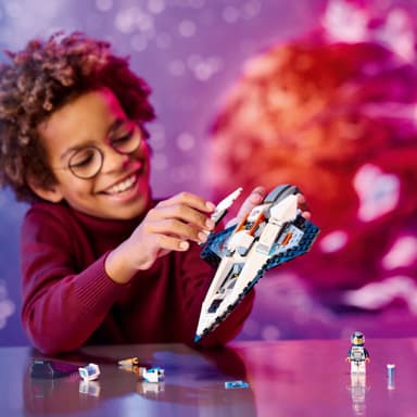 LEGO City Tähtienvälisten lentojen avaruusalus 60430