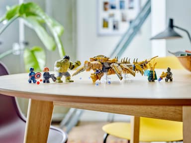 LEGO Super Heroes The Avengers vs. Leviathan 76290