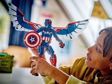 LEGO Super Heroes Uusi rakennettava Captain America ‑hahmo 76296