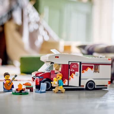LEGO City Seikkailulomalaisten matkailuauto 60454