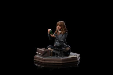 Iron studios Harry Potter toimintahahmo (Hermione Granger)