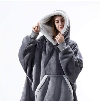 Medium oversized huppari aikuisille kengurutaskuilla ja hupulla - Harmaa
