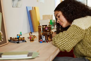 LEGO Minecraft Puukartanon taisteluareena 21272