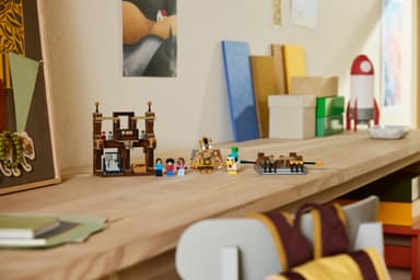 LEGO Minecraft Puukartanon taisteluareena 21272
