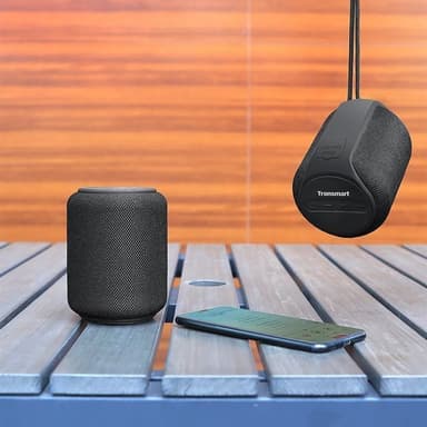 Tronsmart T6 Bluetooth-kaiutin 15W syvällä bassolla ja IPX6-vedenpitävyydellä - Musta