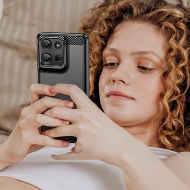 SKALO Motorola Moto G75 5G Armor Carbon Suojakuori - Musta