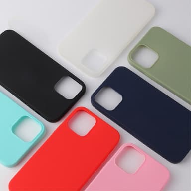 SKALO iPhone 15 Plus Ultraohut TPU-kuori - Punainen