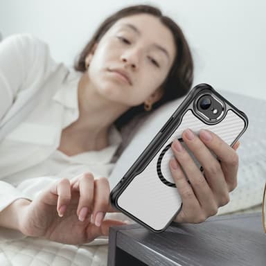 SKALO iPhone 16e Translucent Carbon Suojakuori - Musta