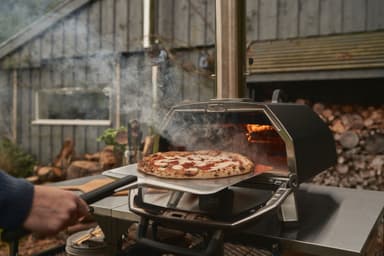 Ooni Karu 2 Pro pizzauuni UU-P2EE00 (musta)