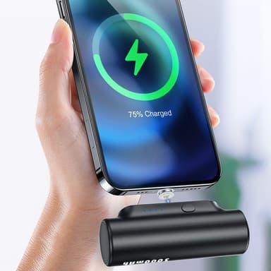 3000mAh virtapankki, jossa 3 magneettista sovitinta