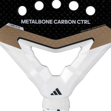 Adidas Metalbone Carbon 3.4 - Timantin muotoinen padelmaila, jossa on hiilikuituvahvistus