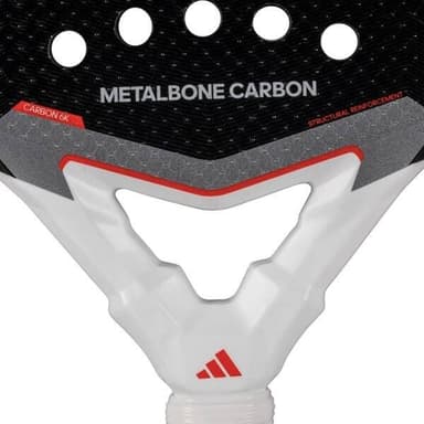Adidas Metalbone Carbon CTRL 3.4 padelmaila - Pyöreä muoto, 6K hiilikuituinen maila