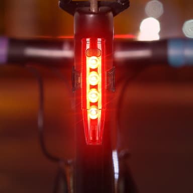 WEST BIKING Pyörän laser-takavalon jarrun induktiovaroitusvalo
