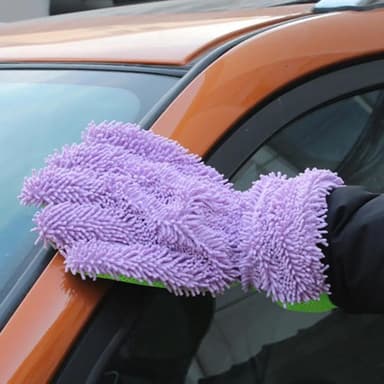 Pese auto sujuvasti Käsine Autonpesu Puhdista auto
